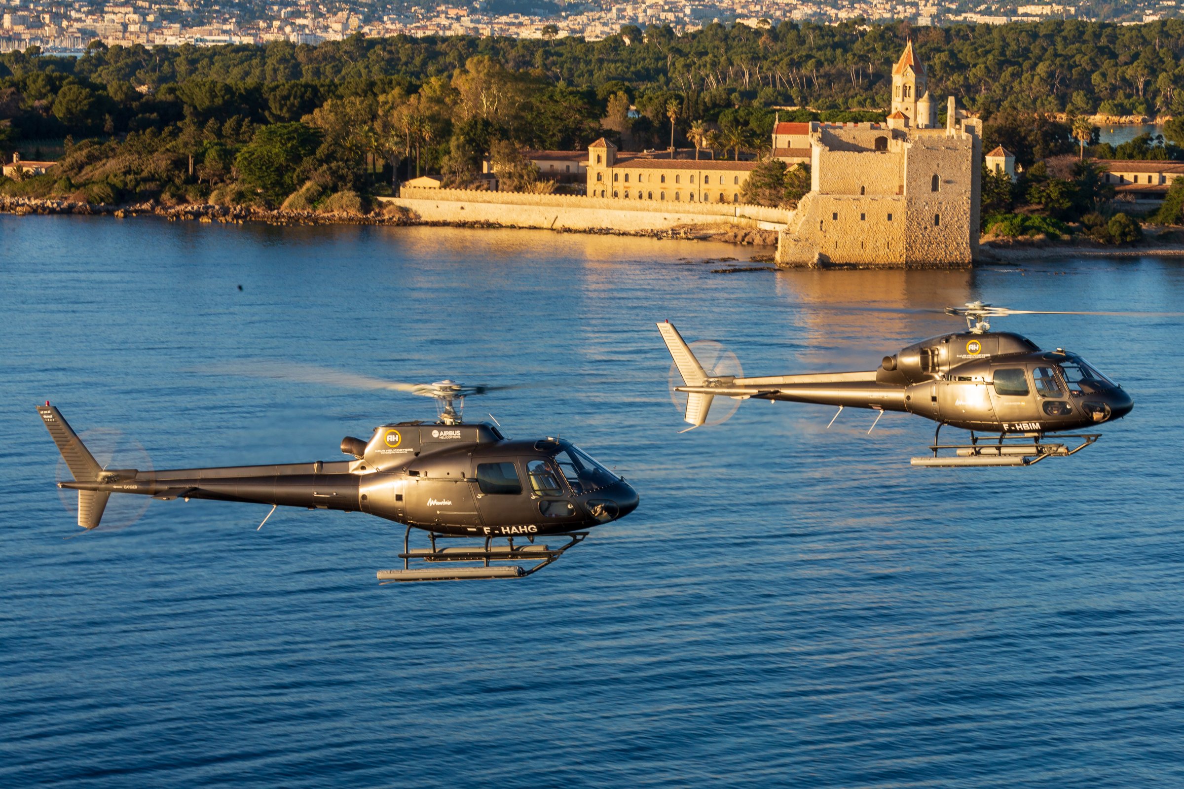 helicopter transfer nice to monaco