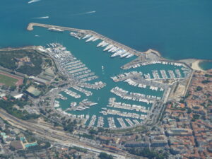 Port_vauban_antibes_vue_nord_aerienne